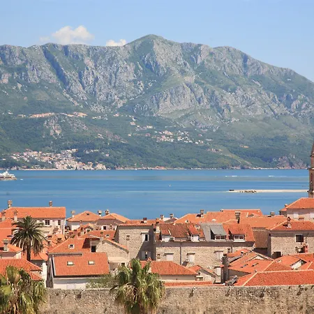 Apia * Budva